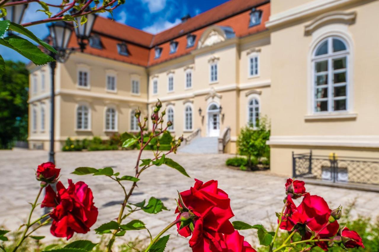 La Contessa Castle Hotel Szilvasvarad Luaran gambar