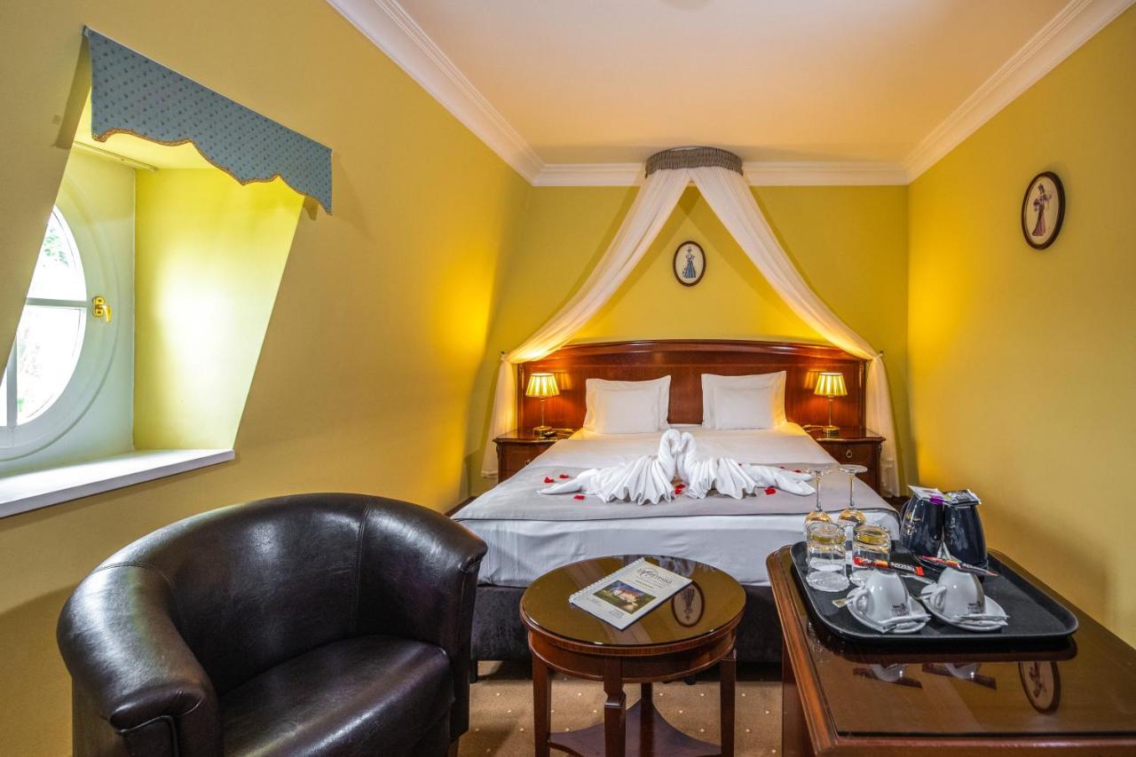 La Contessa Castle Hotel Szilvasvarad Luaran gambar