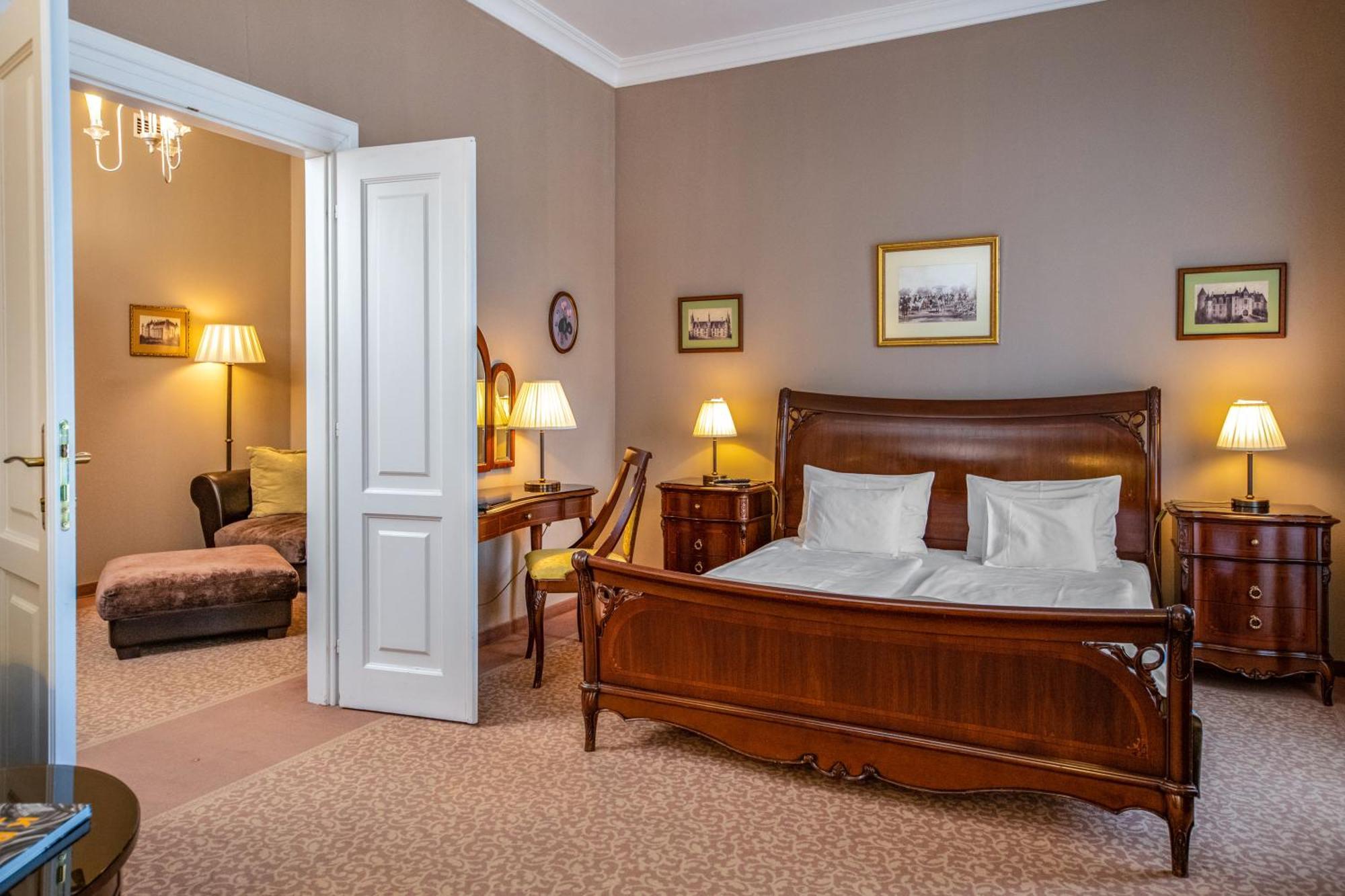 La Contessa Castle Hotel Szilvasvarad Luaran gambar
